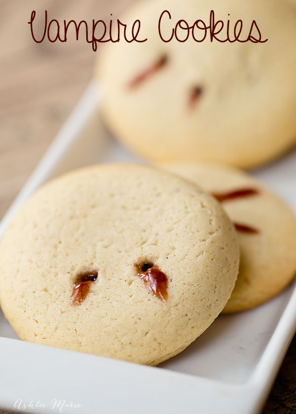 Vampire Cookies- so cute!