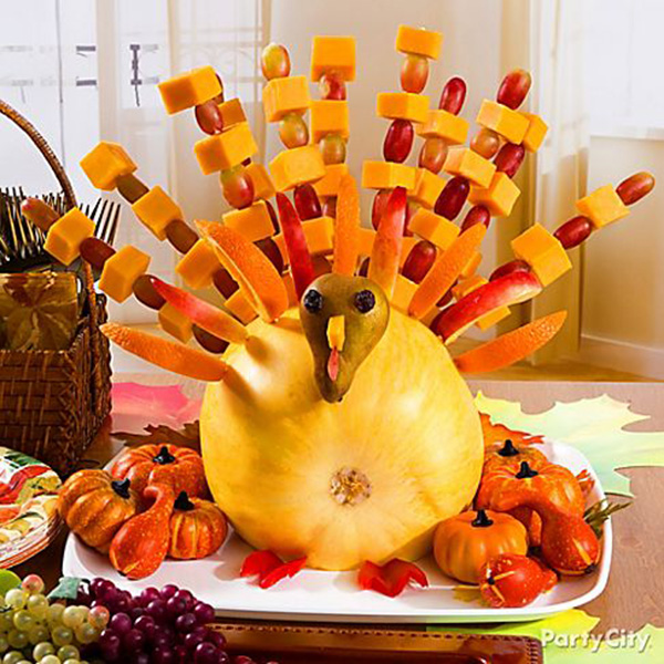Thanksgivng Cheese and fruit tray