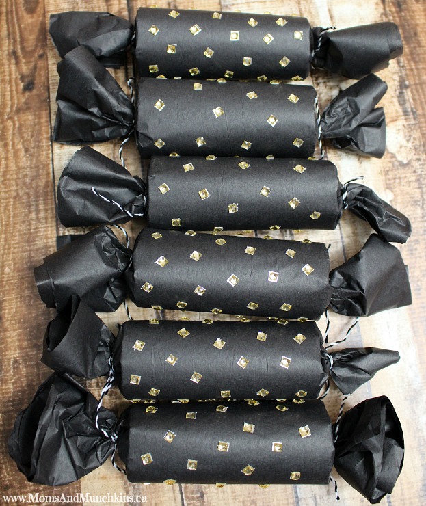 DIY Black and gold New Years Crackers