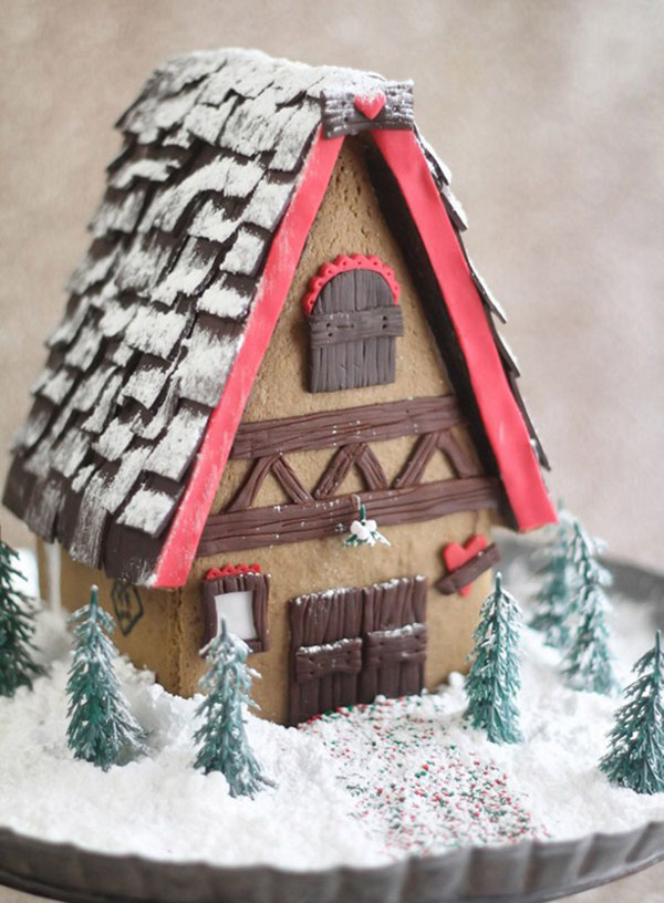 Love this Lovely Gingerbread house!