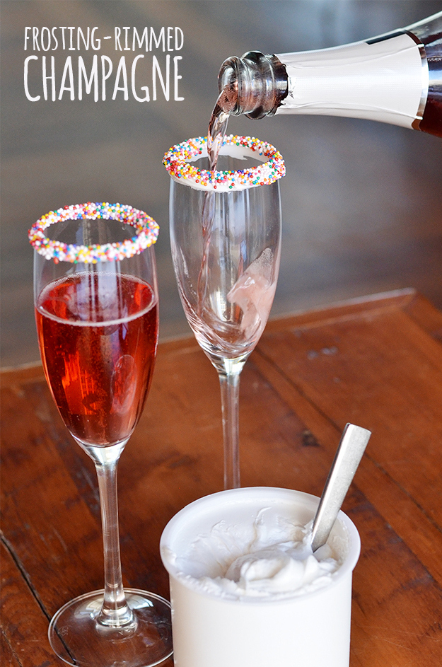 Champaign Sprinkled rimmed Drinks!