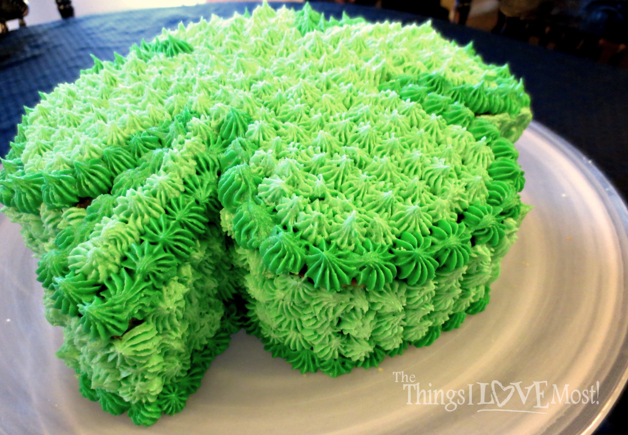 Fun Shamrock Cake! -See More Inspiring Shamrock Cakes On The Blog! - B. Lovely Events