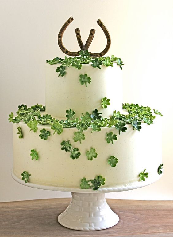 Seriously lovely shamrock cake! See More Inspiring Shamrock Cakes On The Blog! - B. Lovely Events