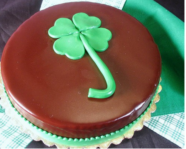 Yummy Chocolate Shamrock Cake -See More Inspiring Shamrock Cakes On The Blog! - B. Lovely Events