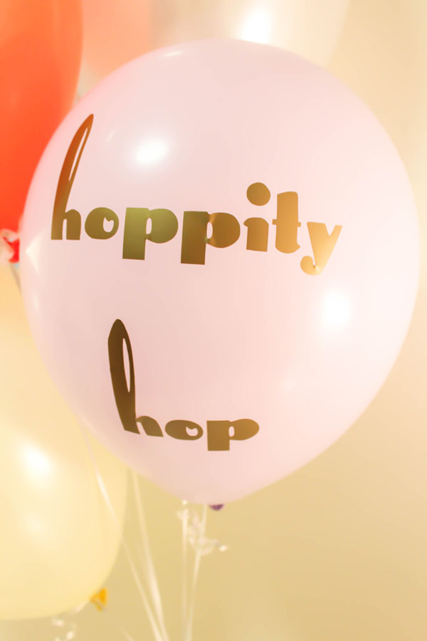 DIY Tyopography Balloons- Hoppity Hop! -See How To Make Them On B. Lovely Events