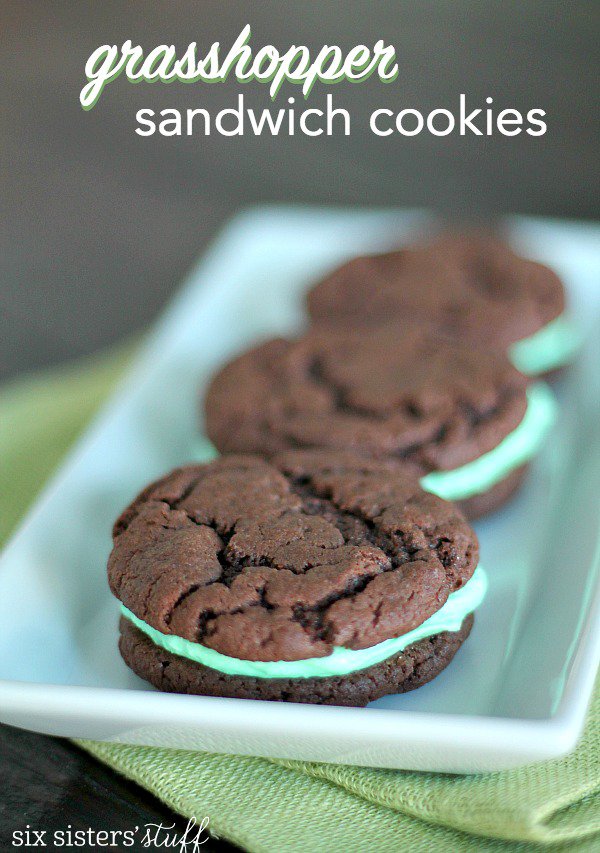 Grasshopper-Sandwich-Cookies Perfect treat for st. patricks day