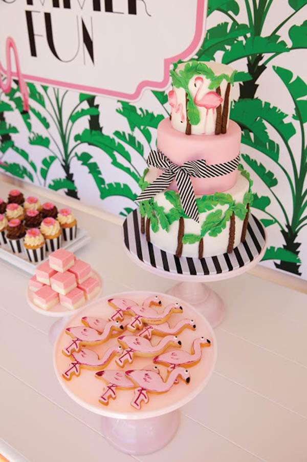 Beach Chic flamingo party - See more amazing party trends for 2016 at B. Lovely Events!