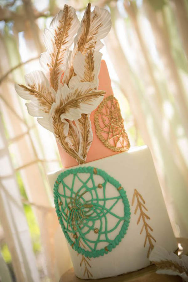 Dreamcatcher Cake- See more amazing party trends for 2016 at B. Lovely Events!