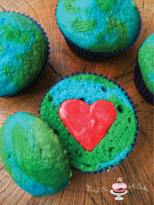 Earth Day Cupcakes with surprise heart inside- so cute! -See More Earth Day Desserts Ideas At B. Lovely Events