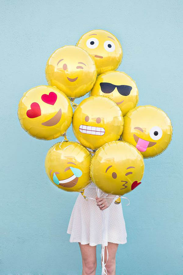Emoji Party Balloons - See more amazing party trends for 2016 at B. Lovely Events!