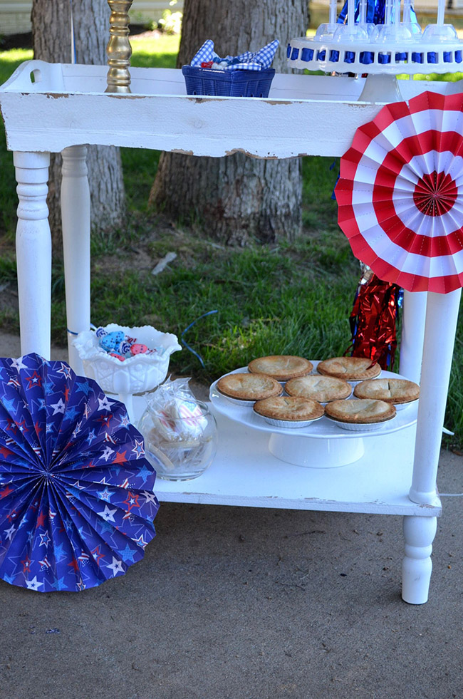 4th Of July Desserts- See All Of The Lovely Party Details on B. Lovely Events!