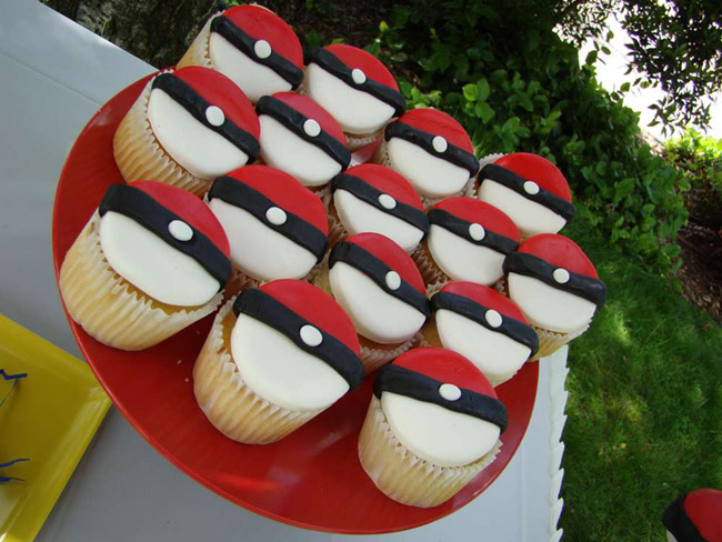 Love these pokemon Party Cupcakes! -- See more cute Pokemon Party Ideas on B. Lovely Events