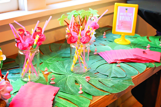 pineapple flamingo party drink station