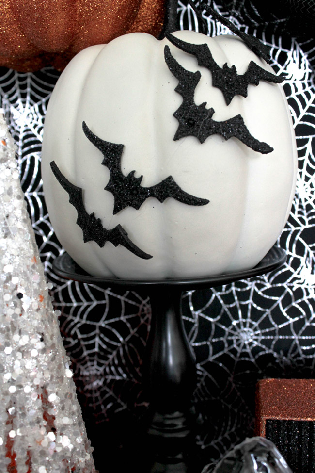 Spooktacular Halloween Party Ideas. Bat Halloween Pumpkin- B. Lovely Events