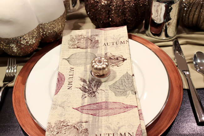 Thanksgiving place setting ideas- B. Lovely Events