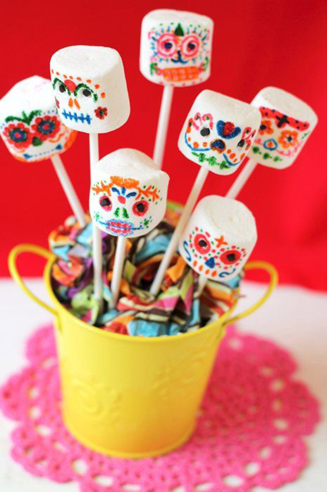 dia de los muertos marshmallow pops- See more on B. Lovely Events