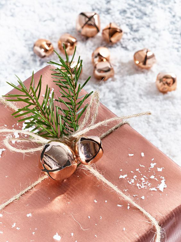 Love this rose gold wrapping