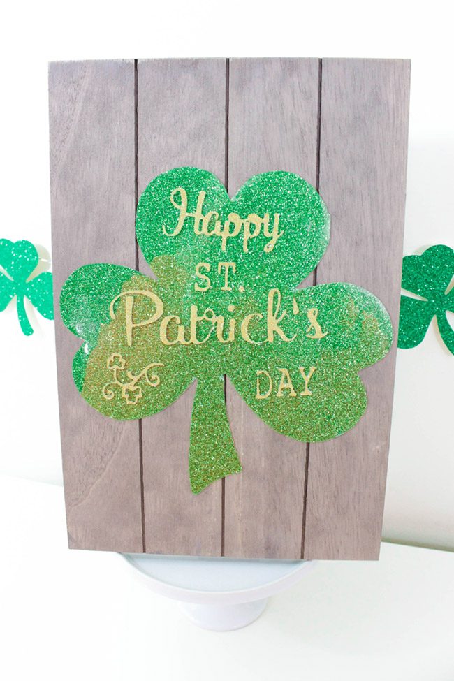 DIY Happy St. Patrick's Day Sign- B. Lovely Events