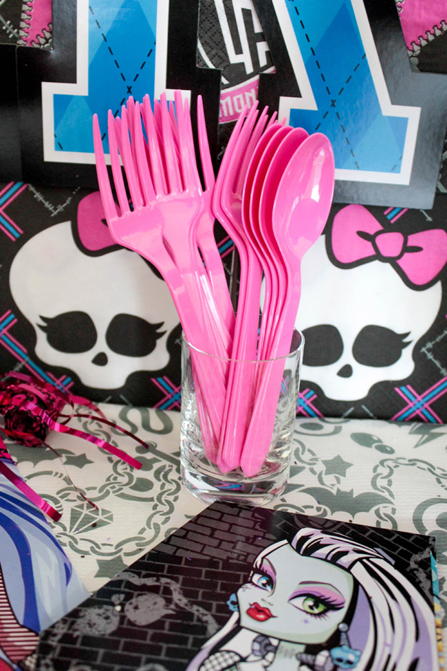 Monster High Birthday Party Ideas- See more cute party details on B. Lovely Events