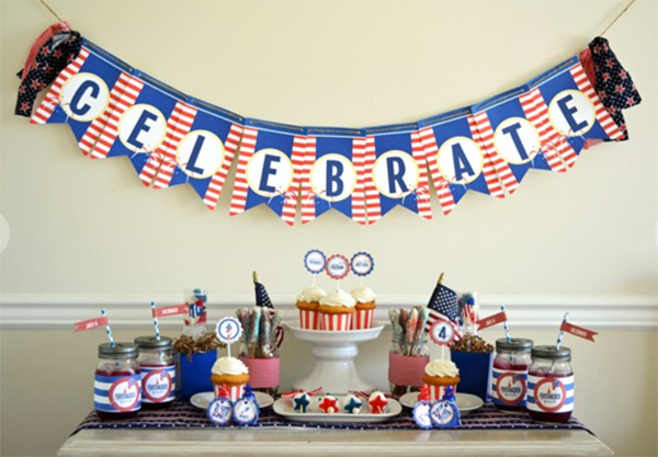 Love this darling 4th of july party - See 10 of our favorite 4th of July Parties on B. Lovely Events!