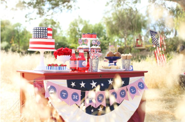 Love this rustic 4th of July party- See 10 of our favorite 4th of July Parties on B. Lovely Events!