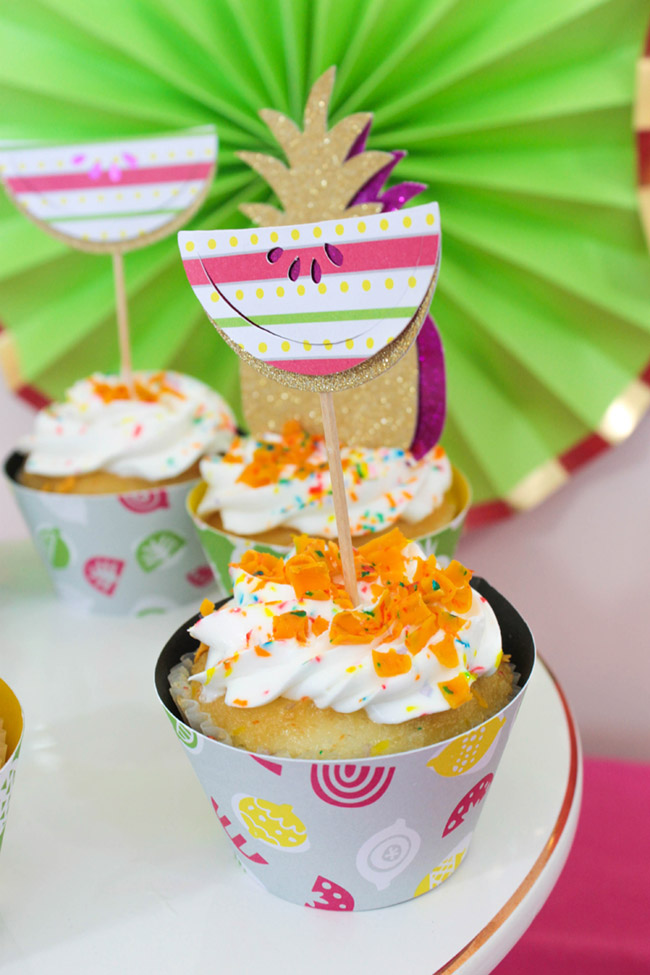 Summer Party Cupcakes DIY With Cricut - B. Lovely Events