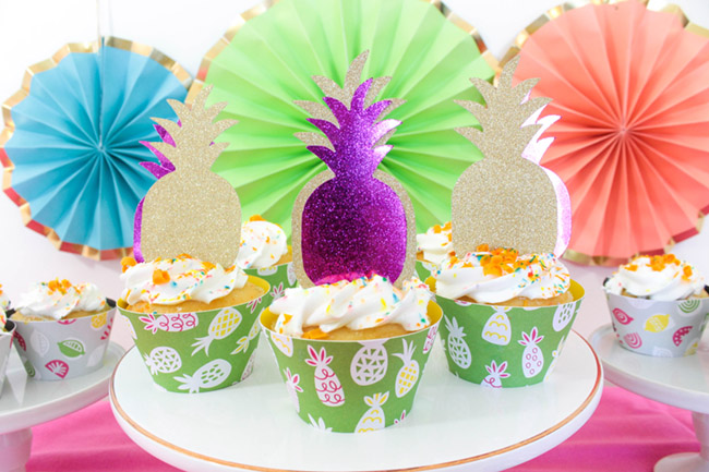 Summer Party Cupcakes DIY With Cricut - B. Lovely Events