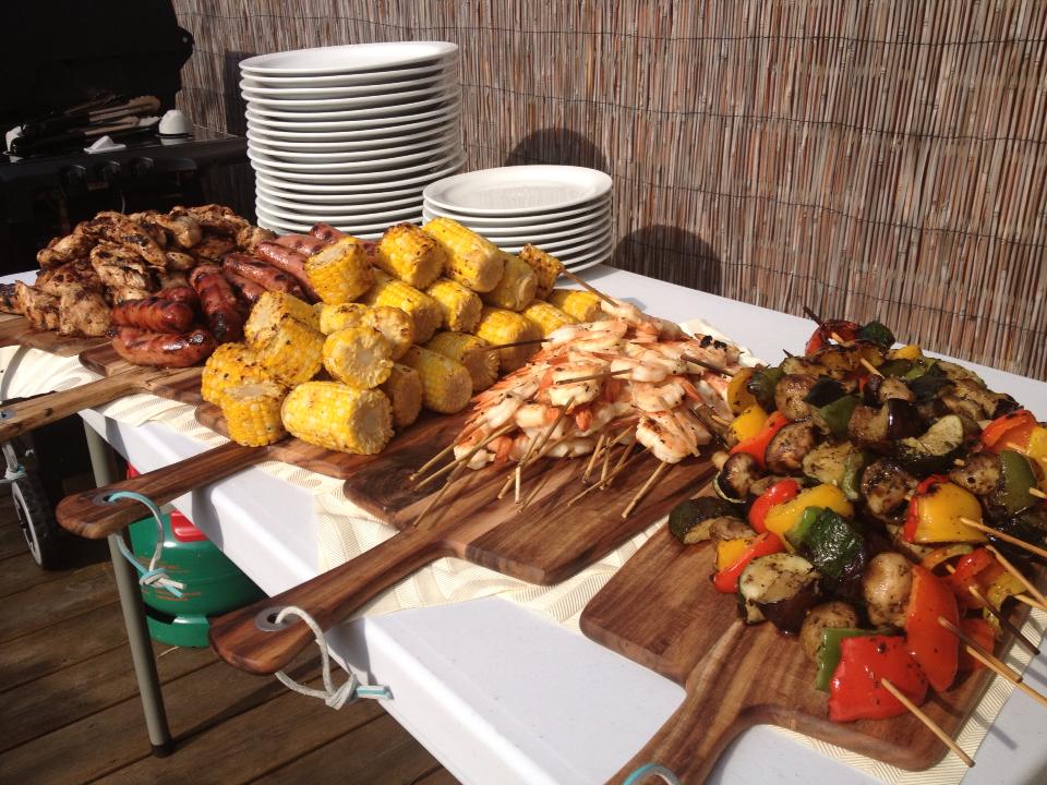 Wedding BBQ BUffet- SO Cute and great idea!