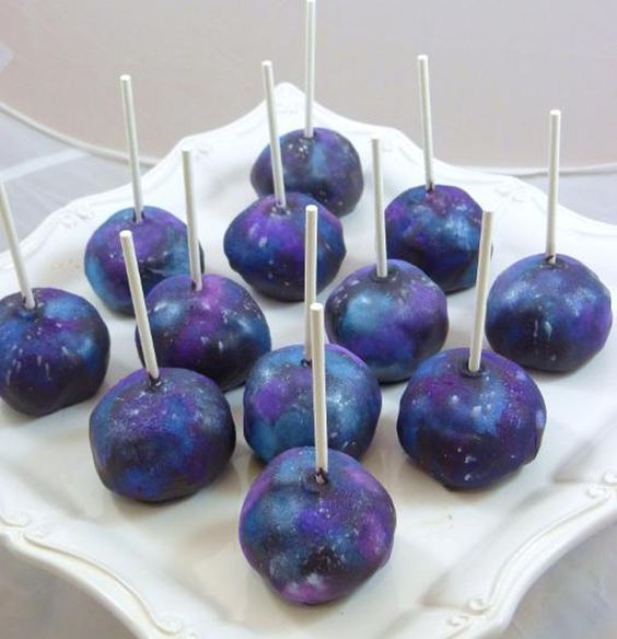 Love these galaxy cake pops!- See more Space, Star and Galaxy party Ideas on B. Lovely Events