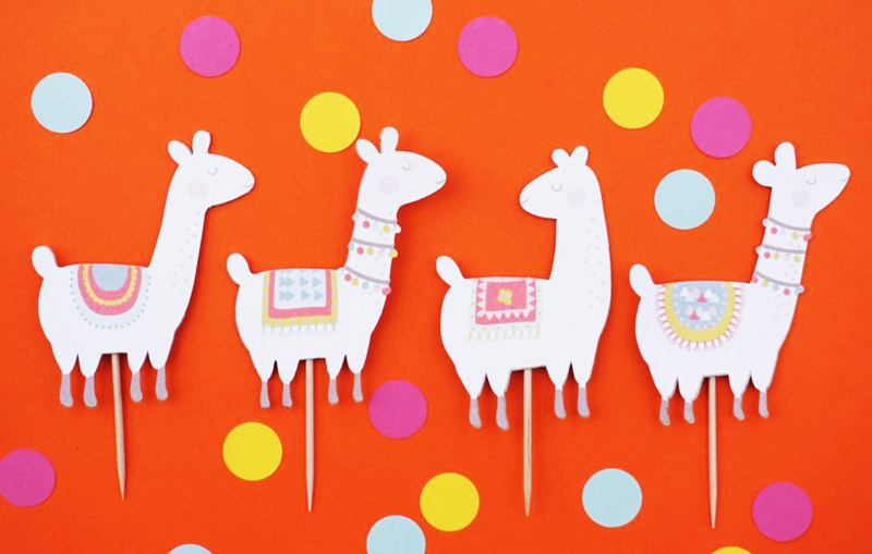 Fun llama party cupcake toppers - See more llama party love on B. Lovely Events