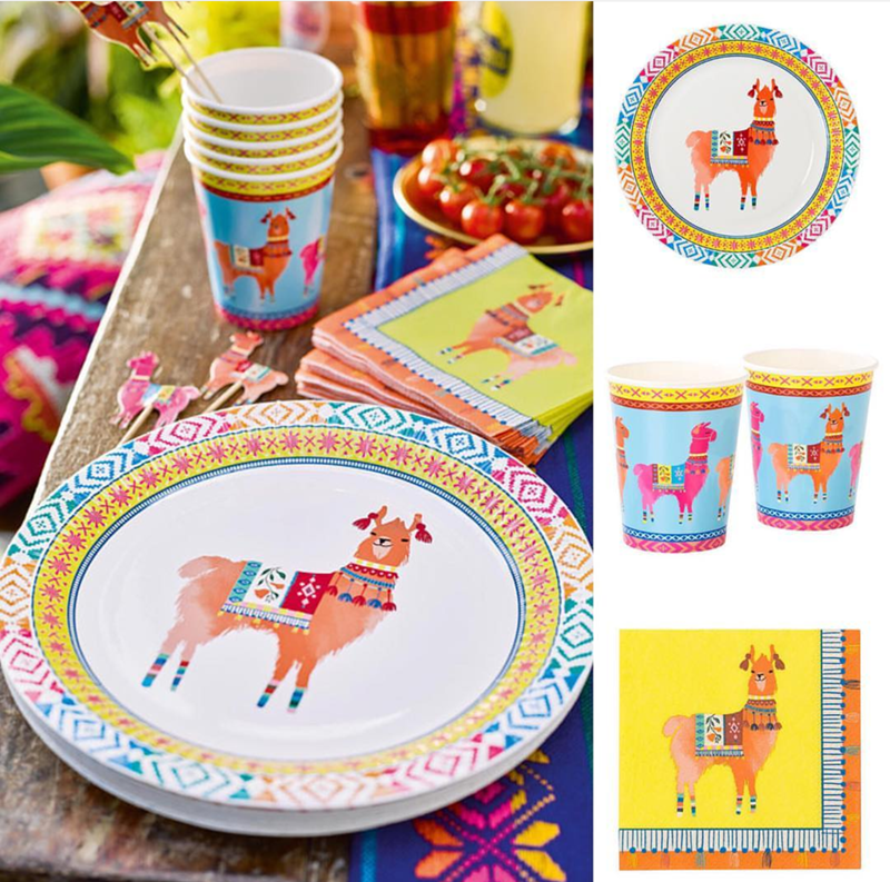 love this llama party plate set- See more llama party love on B. Lovely Events
