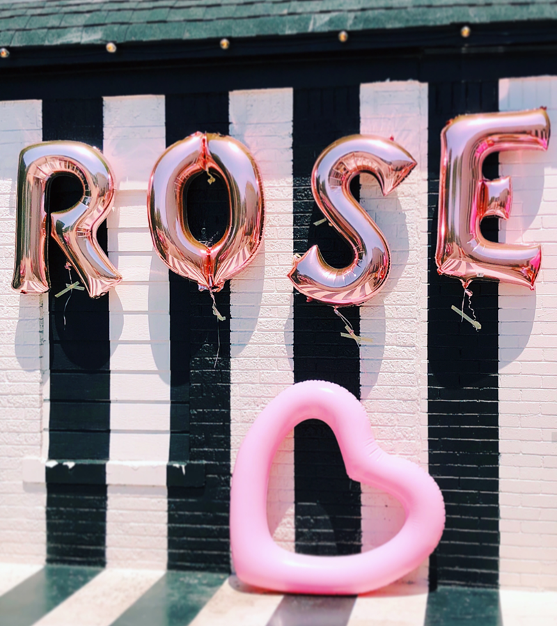 Rosé balloons- See our favorite Rosé Party Ideas on B. Lovely Events!