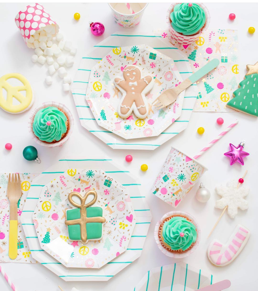 Love this pink Christmas gingerbread party!- See more pink Christmas ideas on B. Lovely Events! #christmas #christmasparty #christmasideas #christmasdecor