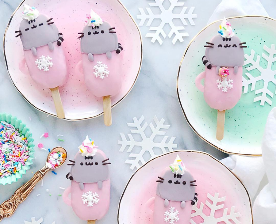 Pink mug kitties for Christmas for sure! - See more pink Christmas ideas on B. Lovely Events! #christmas #christmasparty #christmasideas #christmasdecor