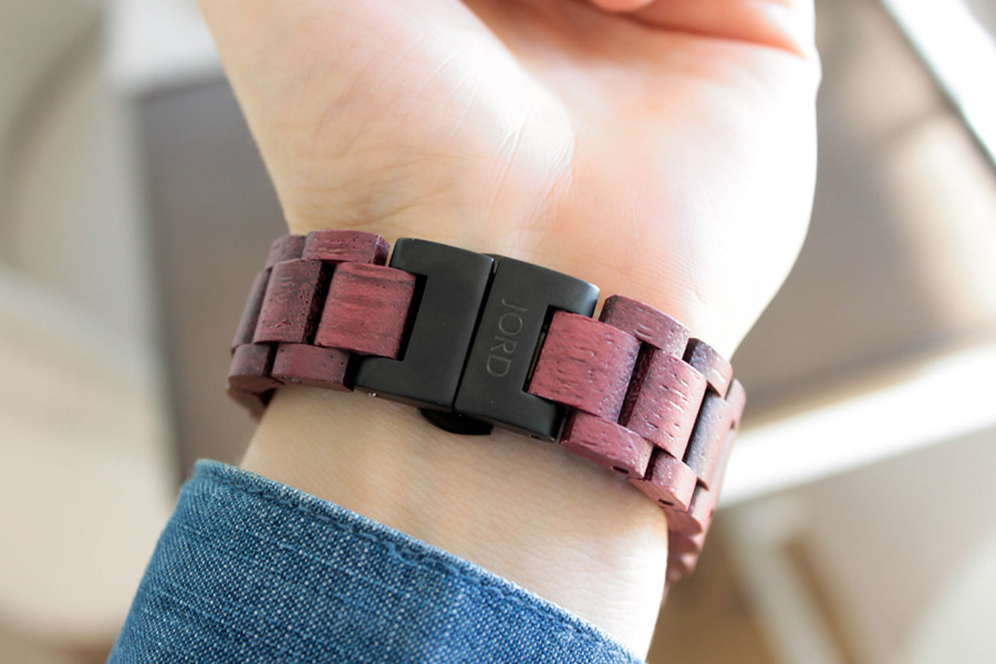 Luxury Wood Watch from JORD Frankie style - See why it is our new favorite watch and enter to win $100 towards any JORD watch of your choice! #watch #giveaway