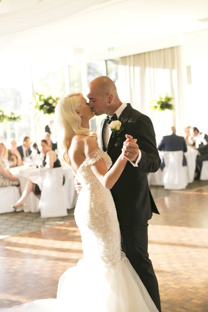 Real Wedding Belinda and michales all white wedding First dance - See all the beautiful details on B. Lovely Events! #wedding #realwedding #weddingideas #weddingtips #weddingdecorations